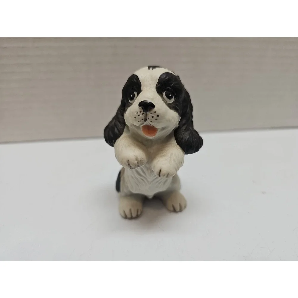 Vintage Porcelain‎ Figurine Dogs HOMCO 1985 A Total Of 4 Dogs....& 1 Duck